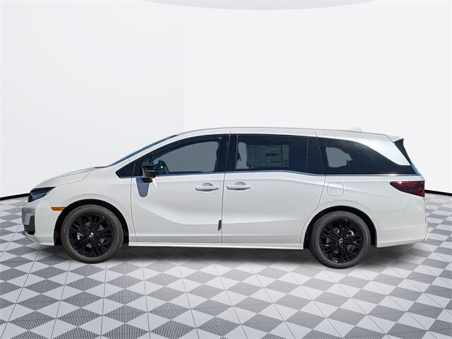 2026 Honda Odyssey photo 2
