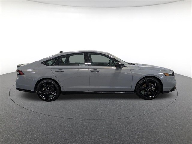 2023 Honda Accord Hybrid Sport-L photo 4