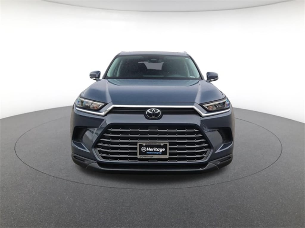 Used 2024 Toyota Grand Highlander XLE SUV