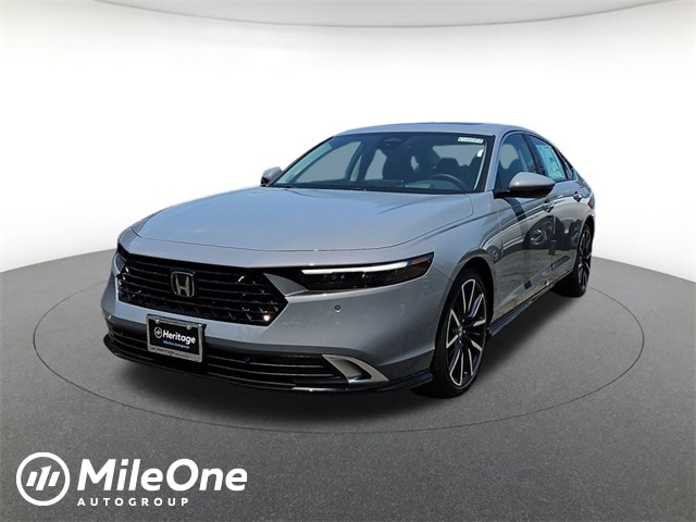 2025 Honda Accord Hybrid Touring's photo