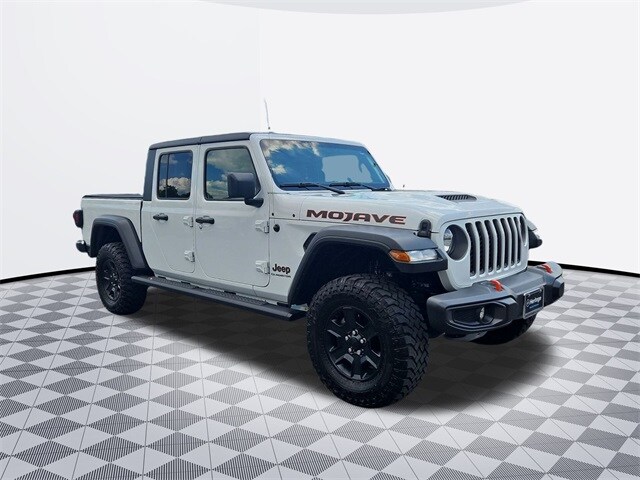 2022 Jeep Gladiator Mojave photo 3