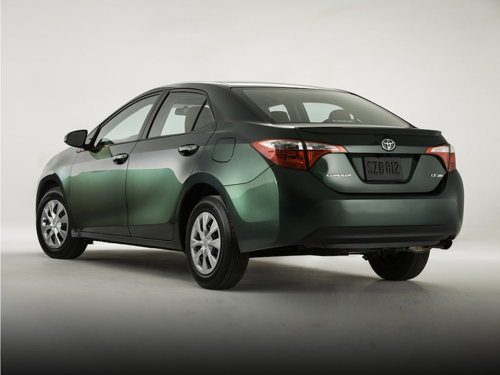 Used 2015 Toyota Corolla LE Sedan