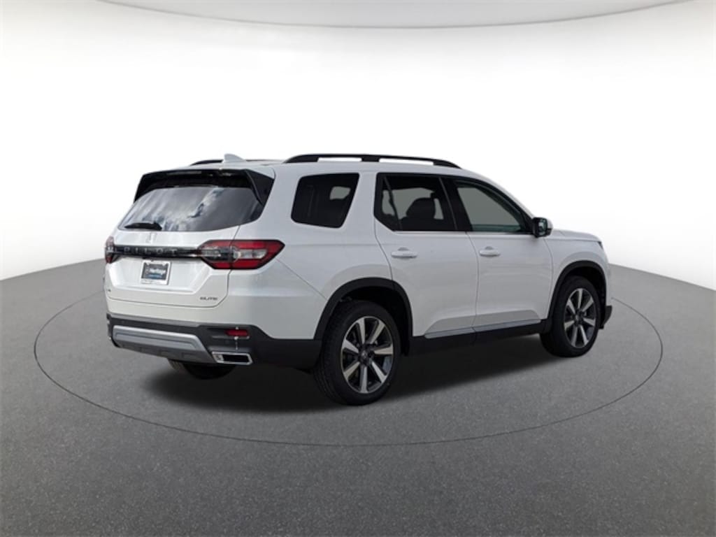 New 2025 Honda Pilot Elite SUV