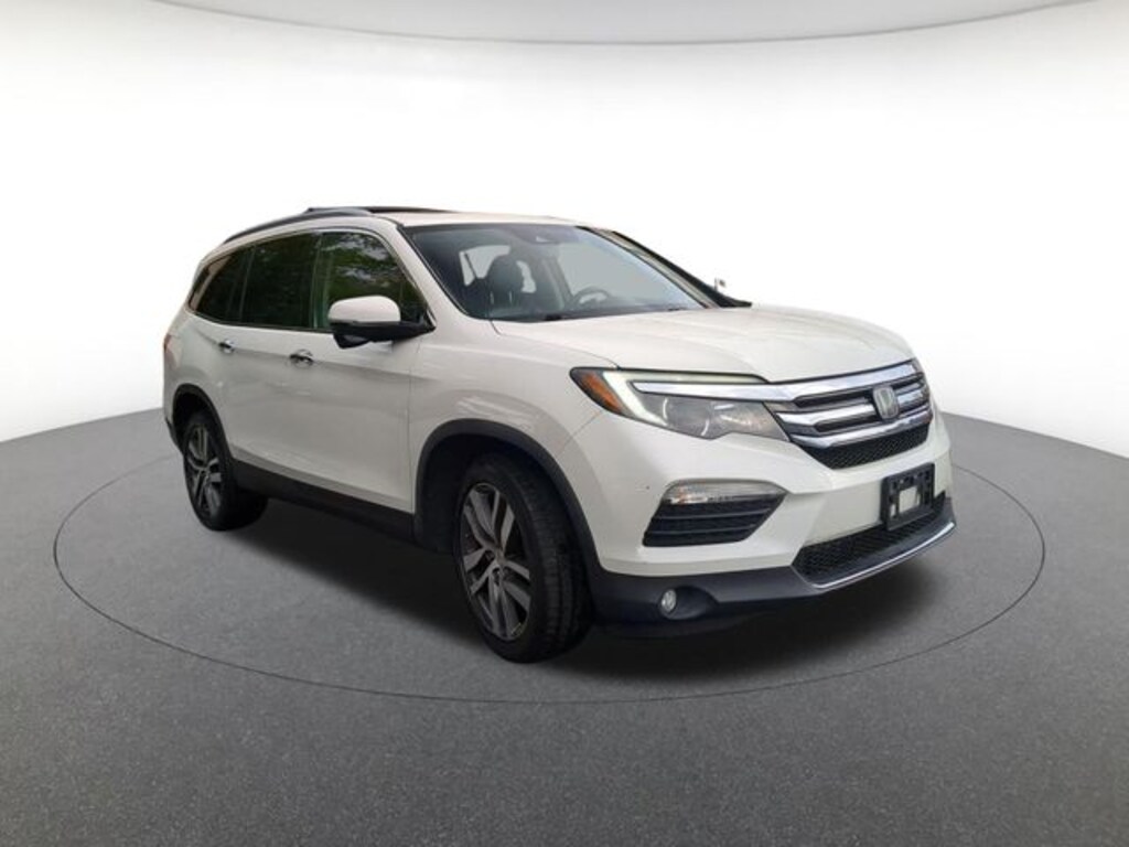 Used 2017 Honda Pilot Touring SUV