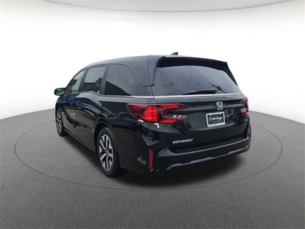 New 2026 Honda Odyssey EX-L Van Passenger