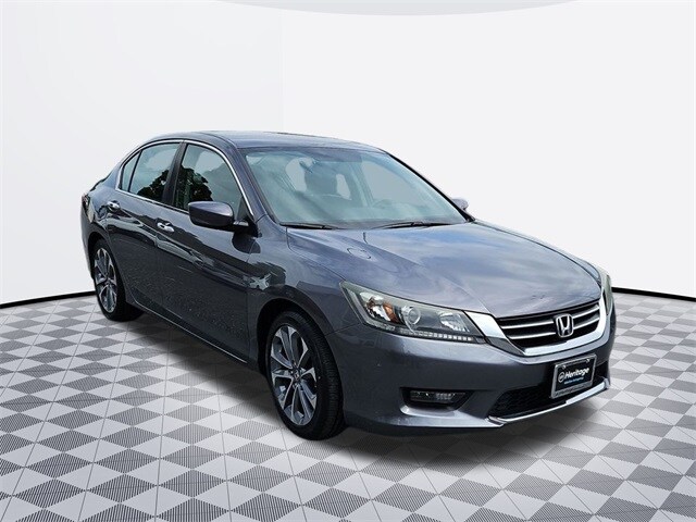 2015 Honda Accord Sport photo 3