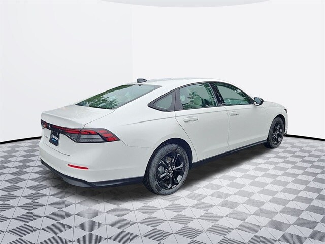 2025 Honda Accord SE photo 4