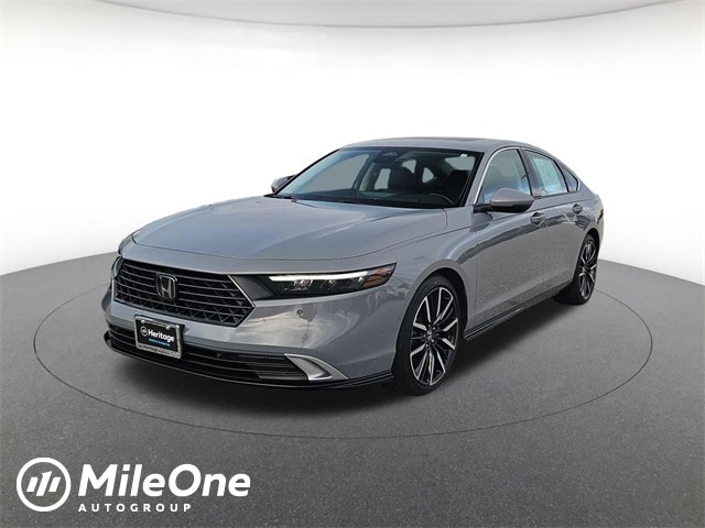 2024 Honda Accord Hybrid Touring's photo