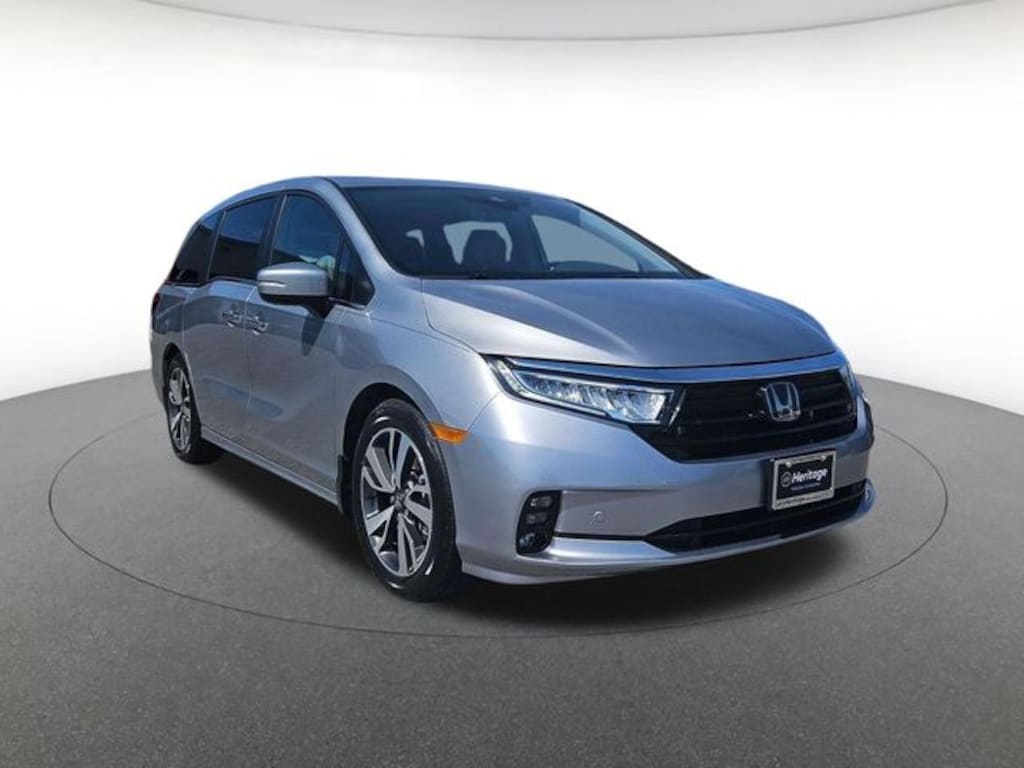 Certified 2023 Honda Odyssey Touring Minivan/Van