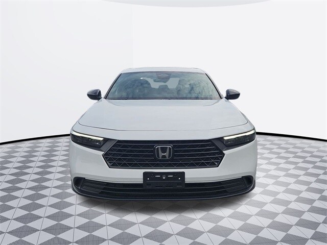 2023 Honda Accord Hybrid Sport photo 2