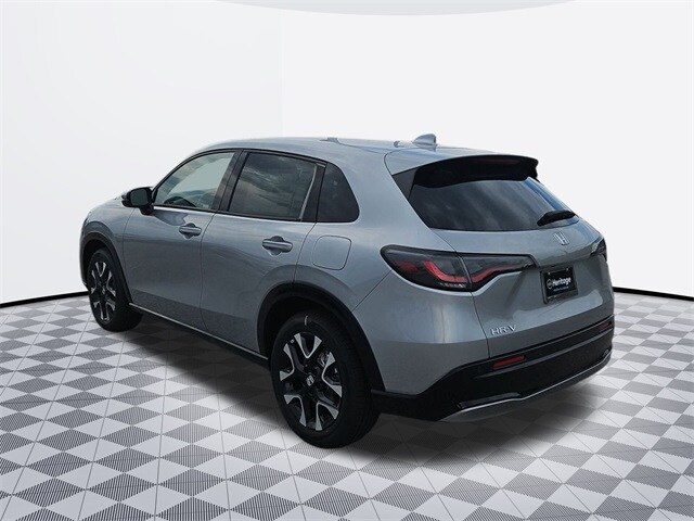2026 Honda HR-V EX-L photo 3