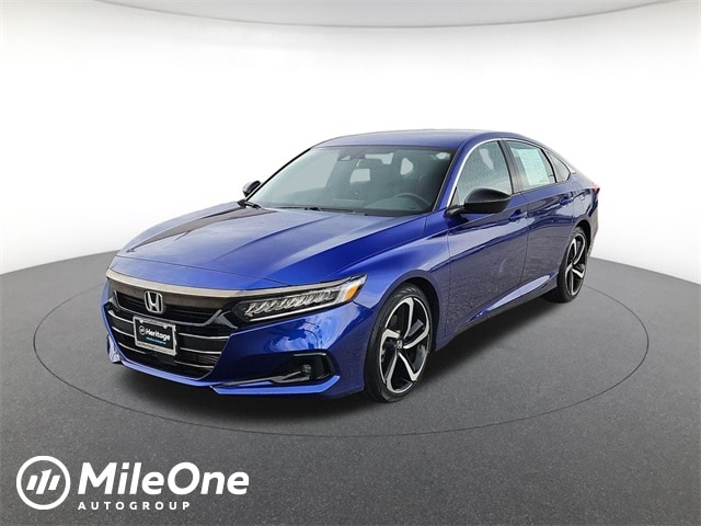 2022 Honda Accord Sport's photo