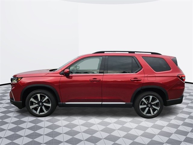 2025 Honda Pilot Elite photo 2