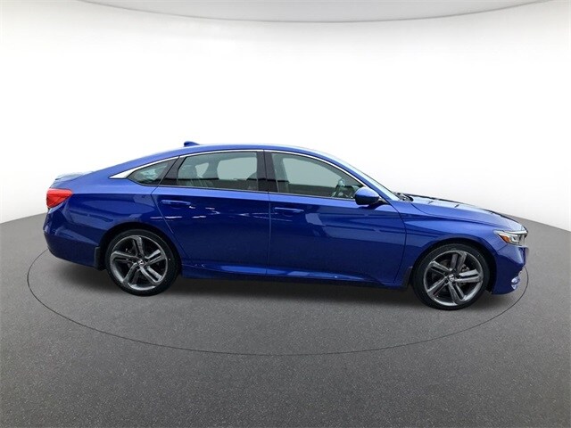 2019 Honda Accord Sport photo 4