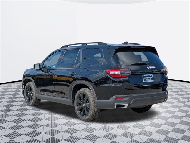 2025 Honda Pilot Black Edition photo 2