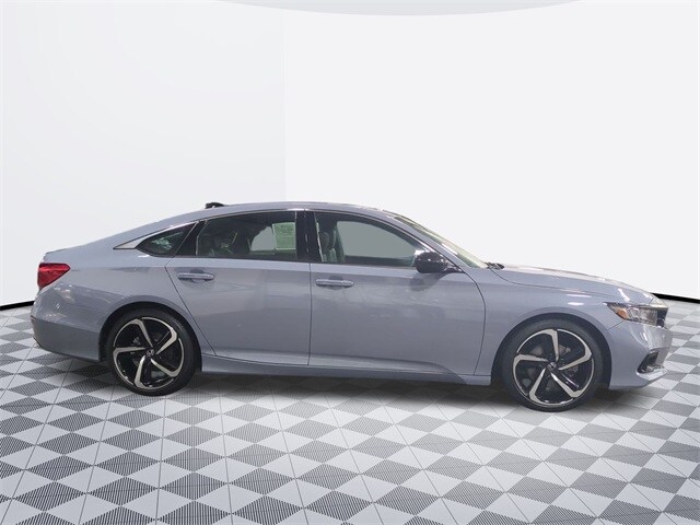 2022 Honda Accord Sport 2.0T photo 4