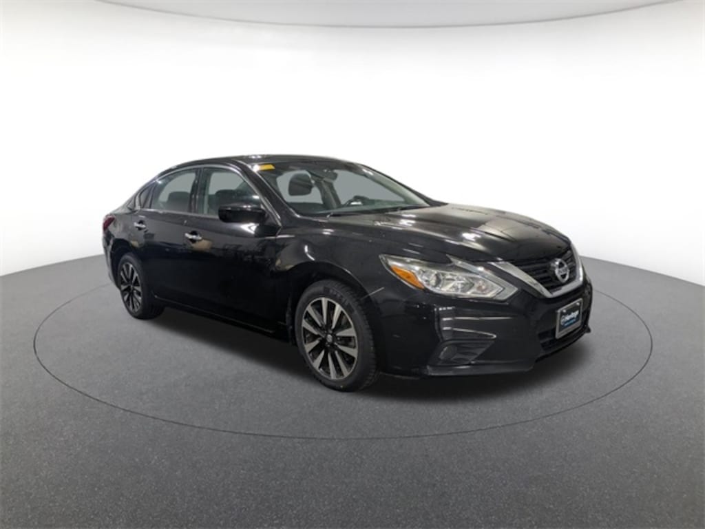Used 2018 Nissan Altima 2.5 SV Sedan
