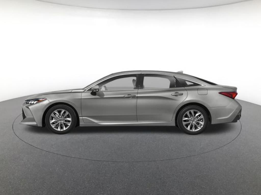 Used 2022 Toyota Avalon XLE Sedan