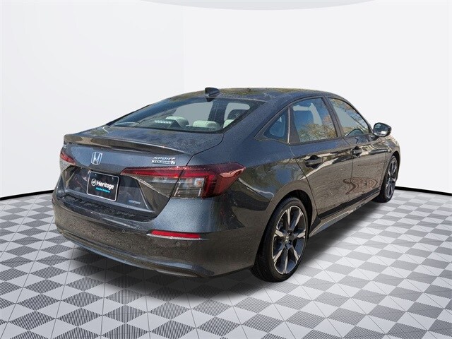 2025 Honda Civic Hybrid Sport Touring photo 4