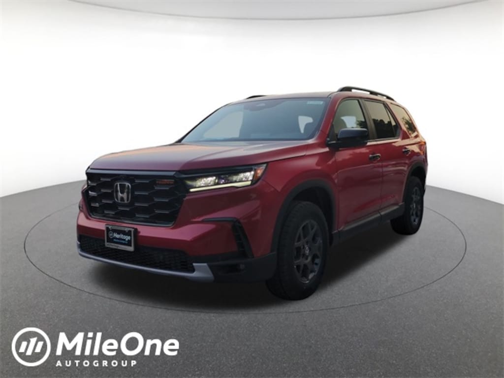 New 2025 Honda Pilot TrailSport SUV