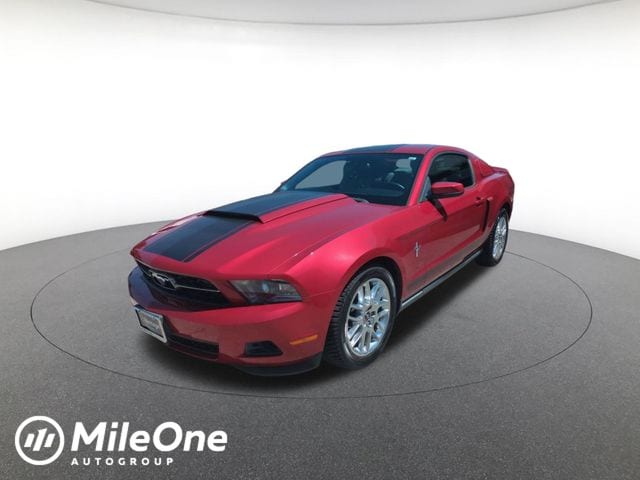 2012 Ford Mustang V6 Premium's photo