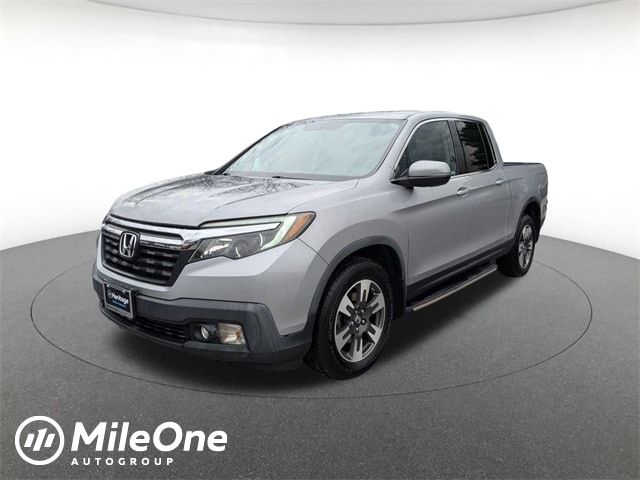 2019 Honda Ridgeline RTL-T's photo
