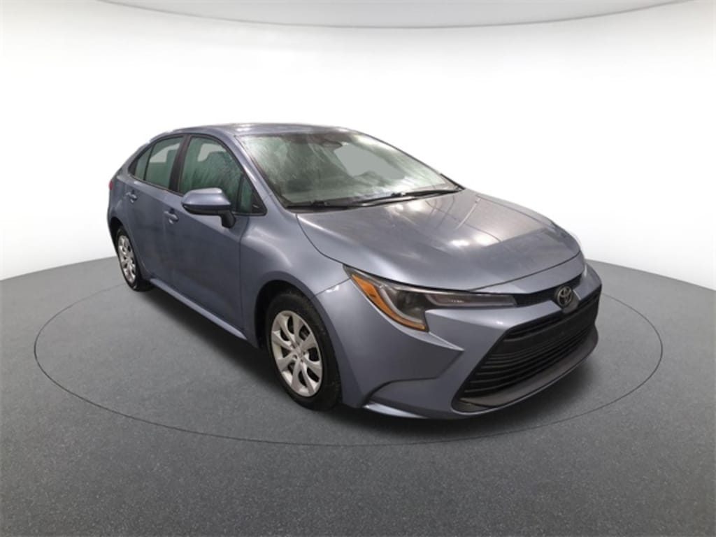 Used 2025 Toyota Corolla LE Sedan