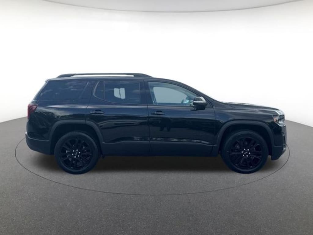 Used 2023 GMC Acadia SLT SUV