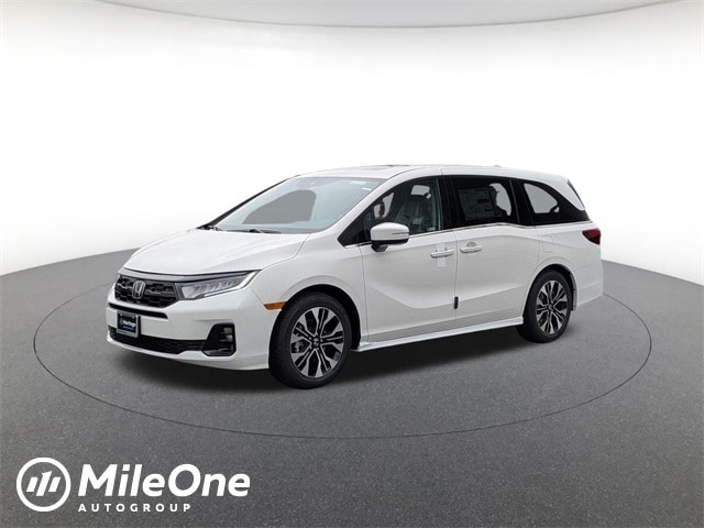 2026 Honda Odyssey Elite's photo