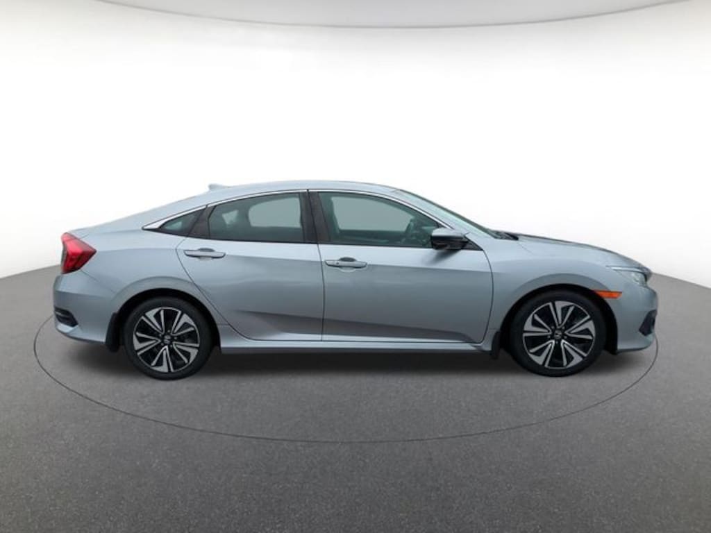 Used 2017 Honda Civic EX-T Sedan
