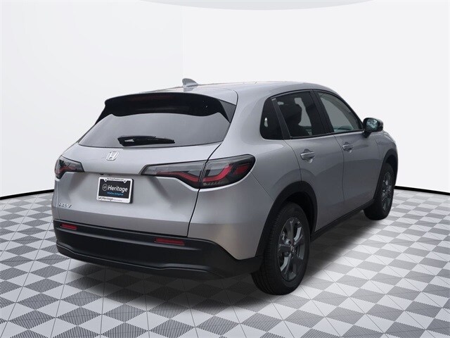 2026 Honda HR-V LX photo 4
