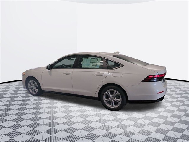 2025 Honda Accord LX photo 2