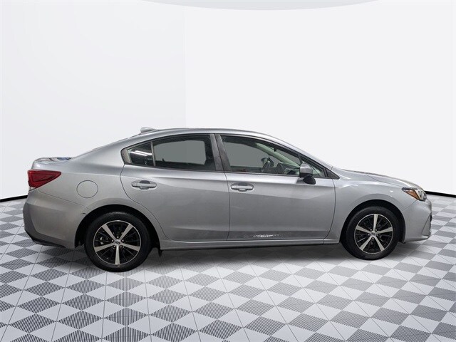 2019 Subaru Impreza 2.0i Premium photo 4