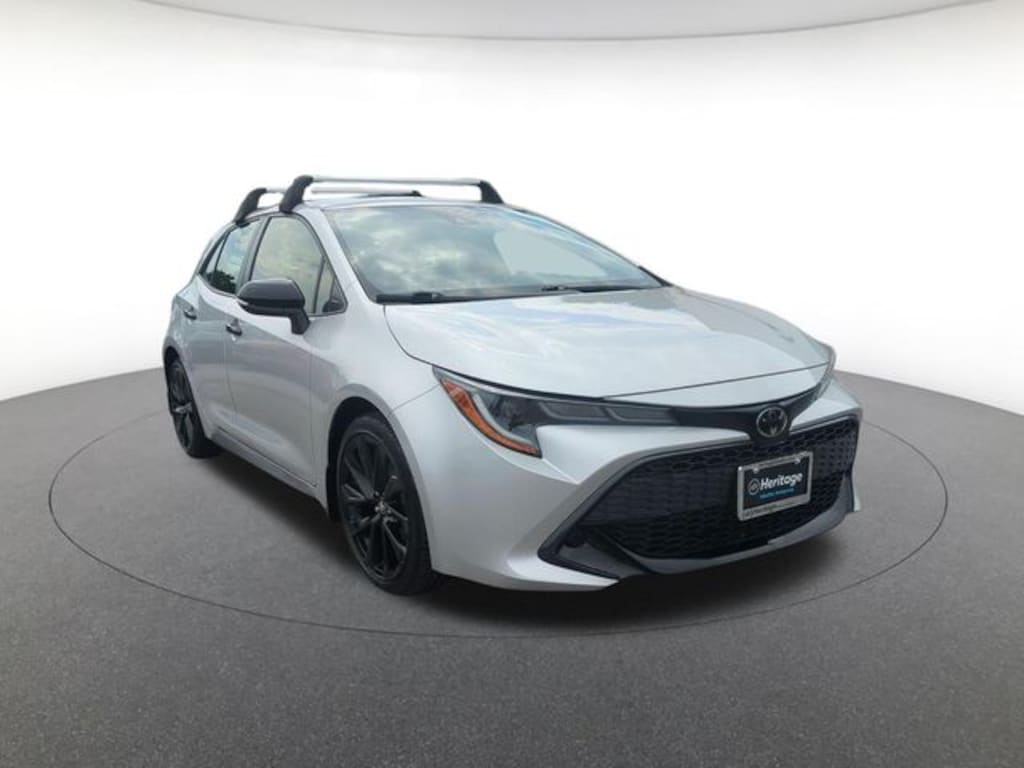 Used 2022 Toyota Corolla Hatchback SE Nightshade Edition Hatchback