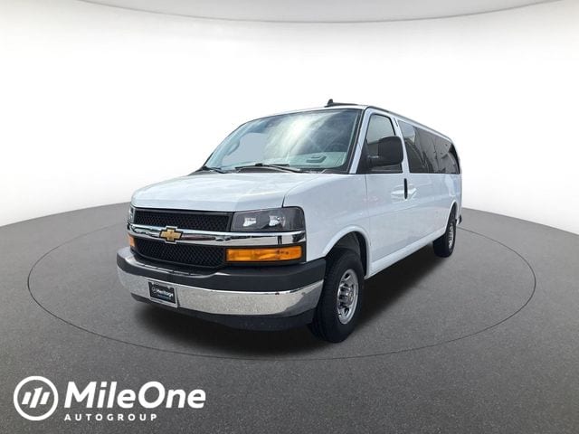 2025 Chevrolet Express Passenger