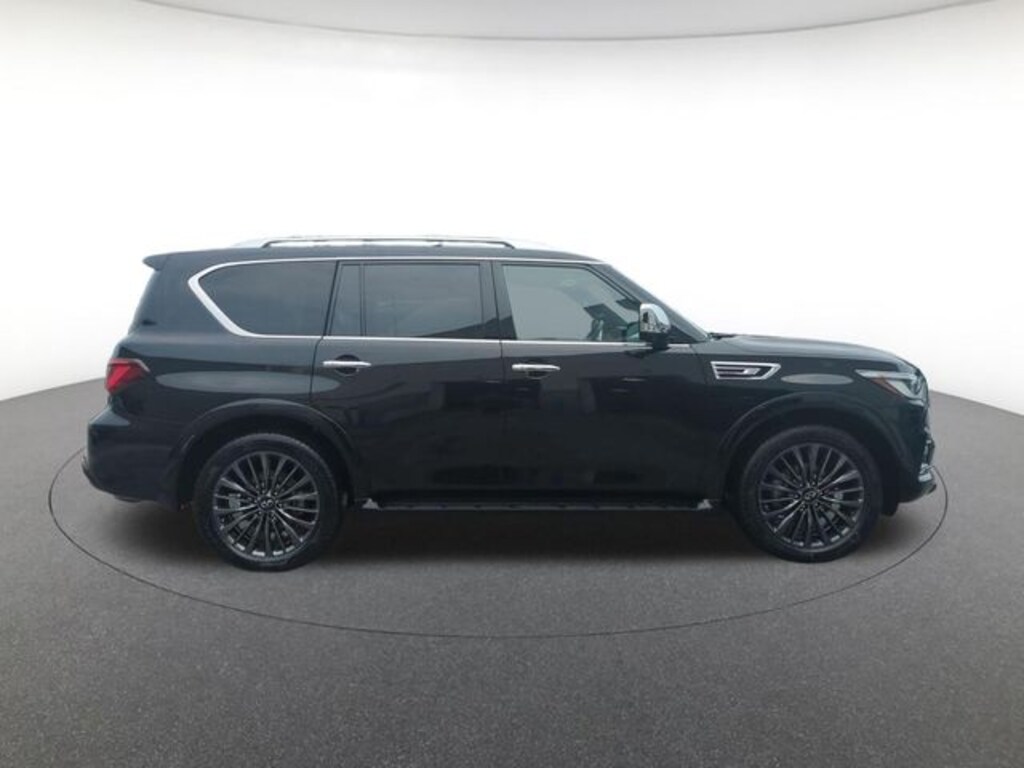 Used 2024 INFINITI QX80 Sensory SUV