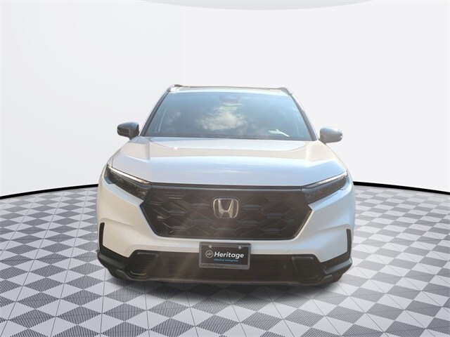 2023 Honda CR-V Hybrid Sport Touring photo 2