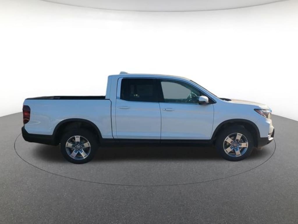 New 2026 Honda Ridgeline RTL Truck Crew Cab