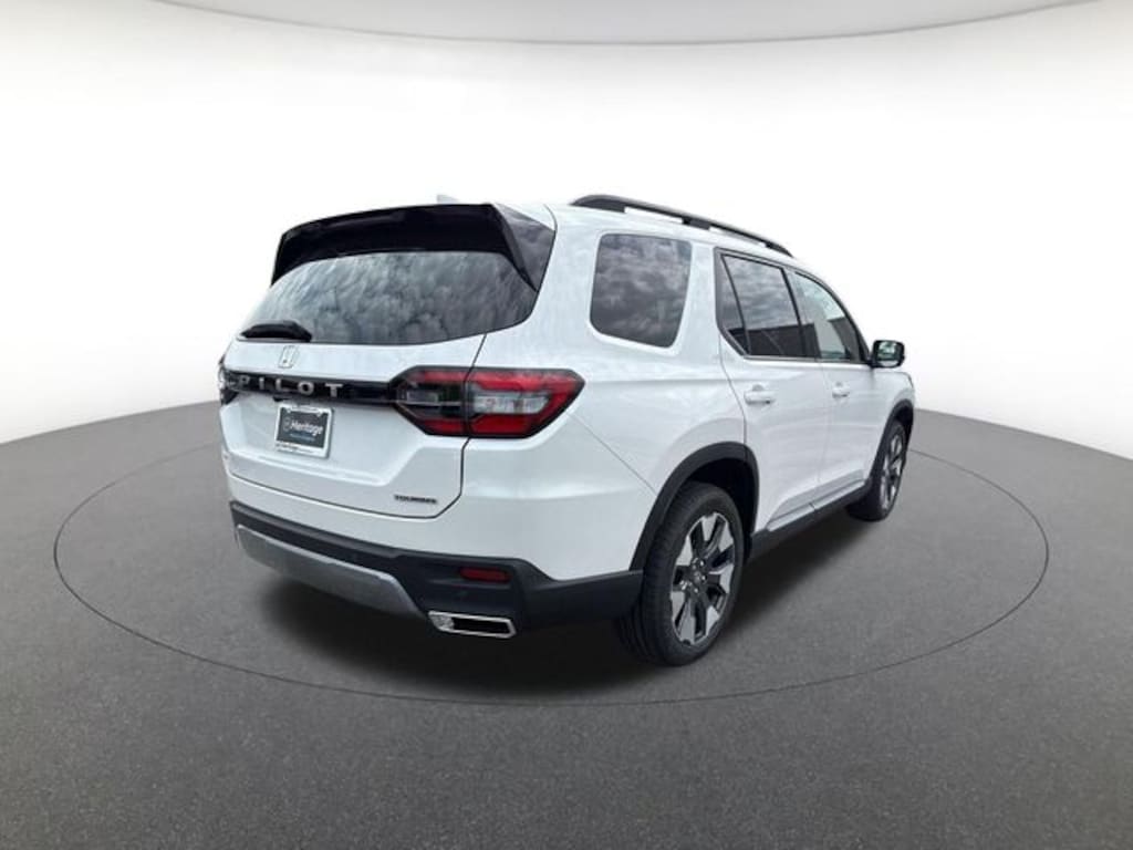 New 2026 Honda Pilot Touring SUV