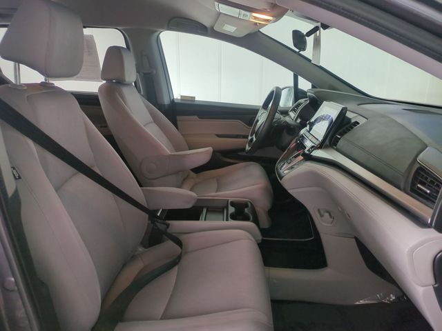2018 Honda Odyssey EX - Photo 18