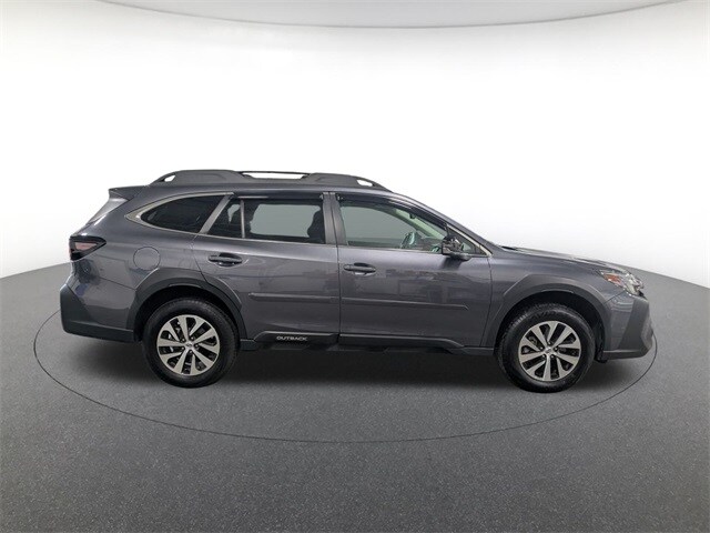 2025 Subaru Outback Premium photo 4