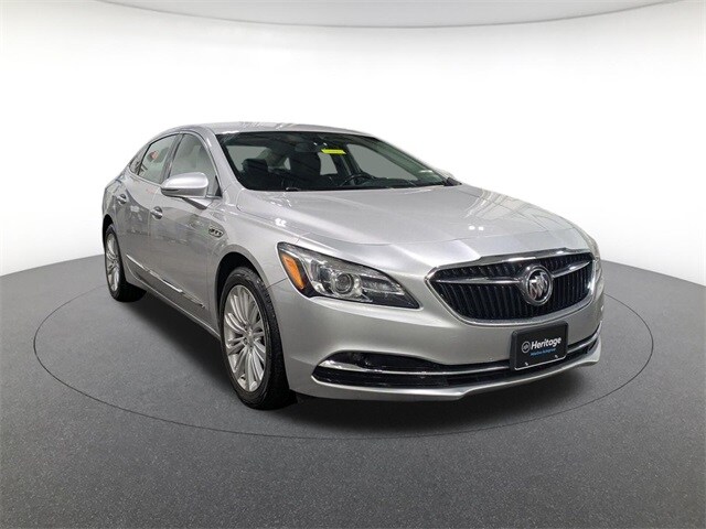 2018 Buick LaCrosse Essence photo 3