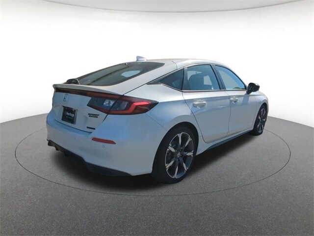 2026 Honda Civic Hybrid Sport Touring Hatchback photo 4