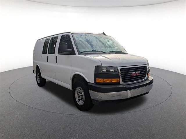 2024 Gmc Savana 2500 Cargo photo 3