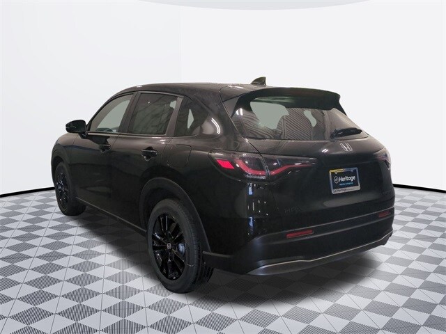 2026 Honda HR-V Sport photo 3