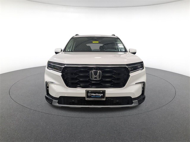 2023 Honda Pilot Elite photo 2