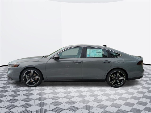 2025 Honda Accord Hybrid Sport photo 2