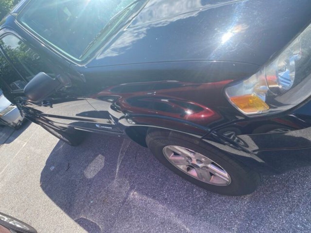 Used 2006 Ford Escape Hybrid SUV