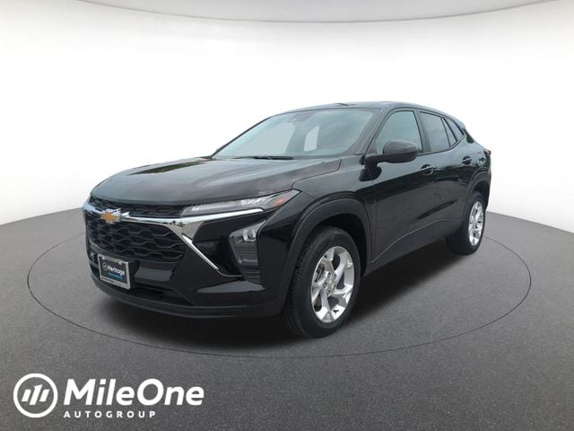 2024 Chevrolet Trax LS's photo