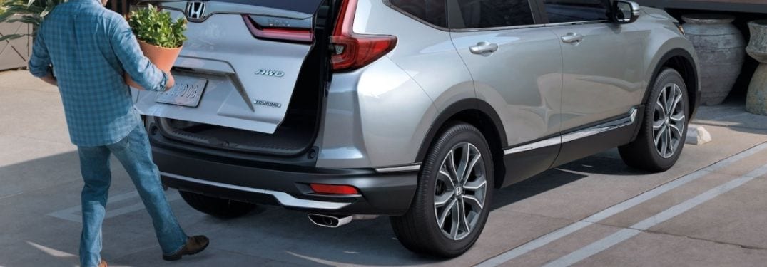 How-To-Use-the-Honda-Hands-Free-Power-Liftgate_o.jpg